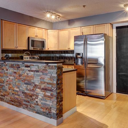 Suite Digs Paradyme YYC Exterior foto