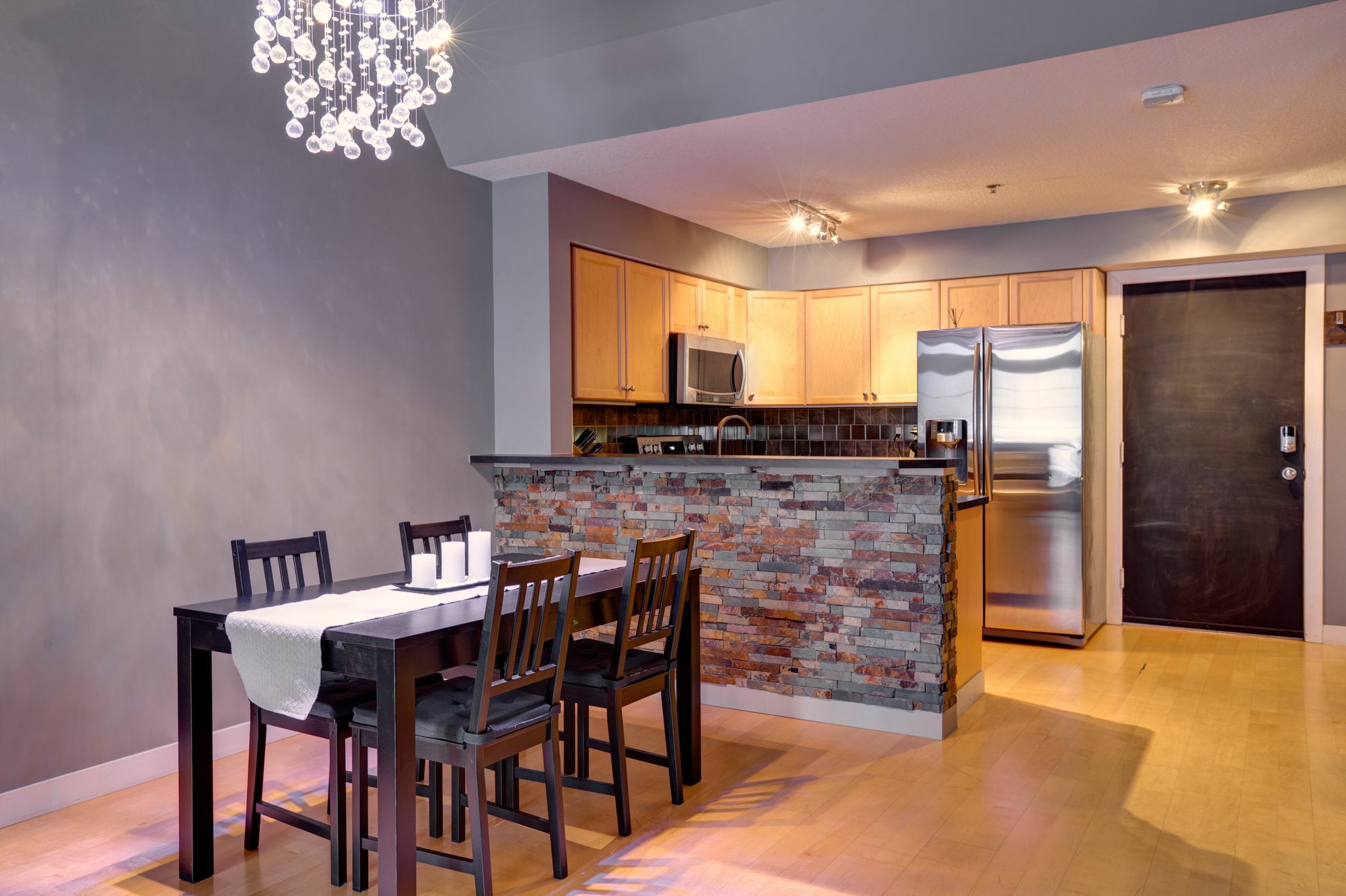 Suite Digs Paradyme YYC Exterior foto
